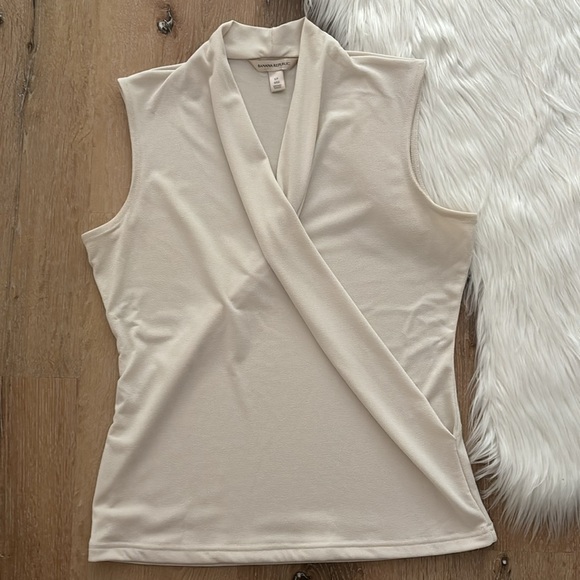 Banana Republic Petite Wrap Effect Sleeveless Top - Picture 5 of 8